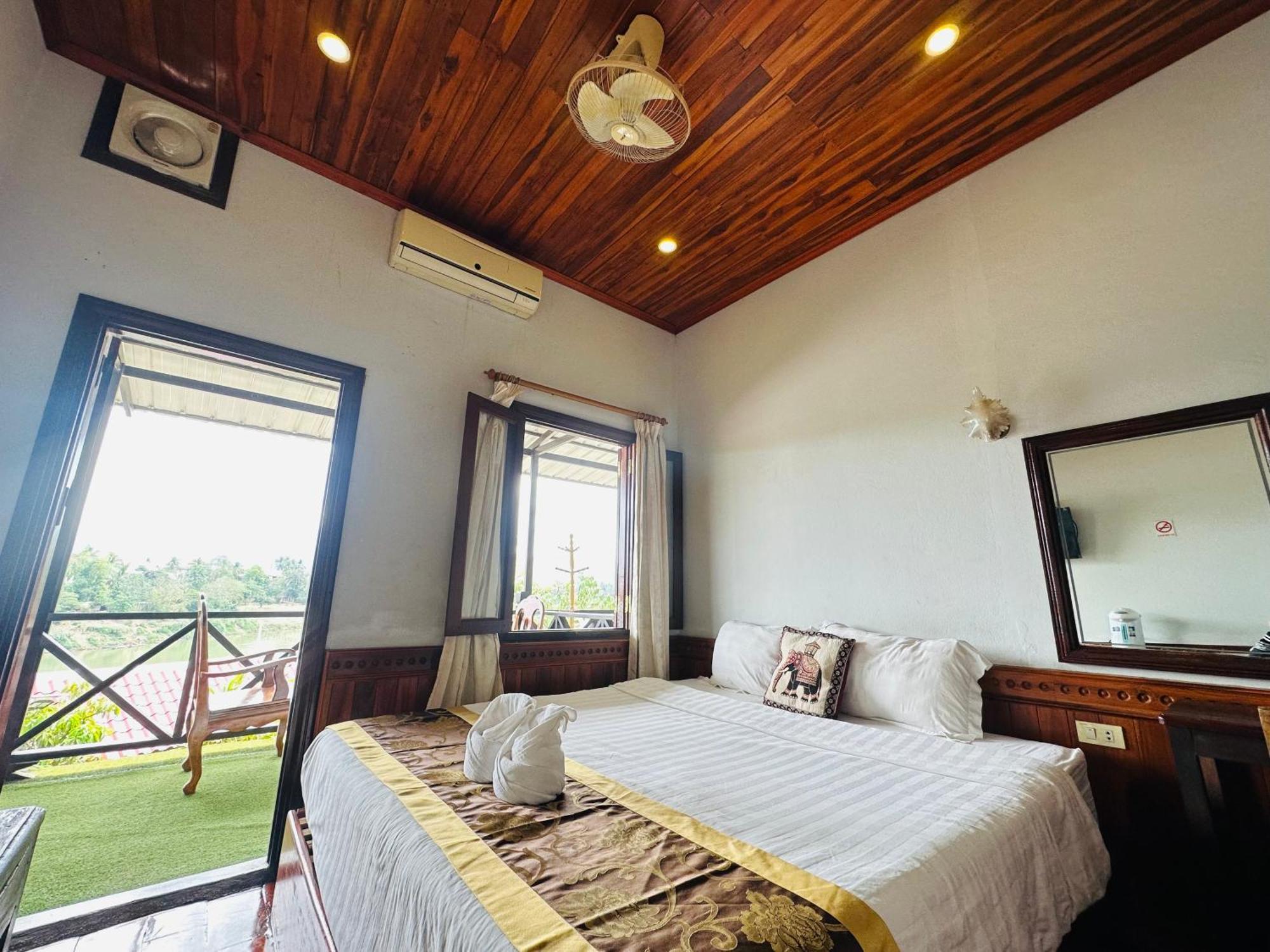 Kingkham Riverside Hotel Luang Prabang Exterior foto