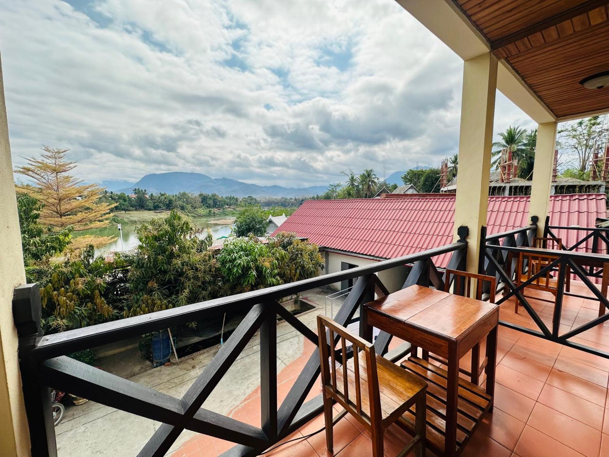 Kingkham Riverside Hotel Luang Prabang Exterior foto