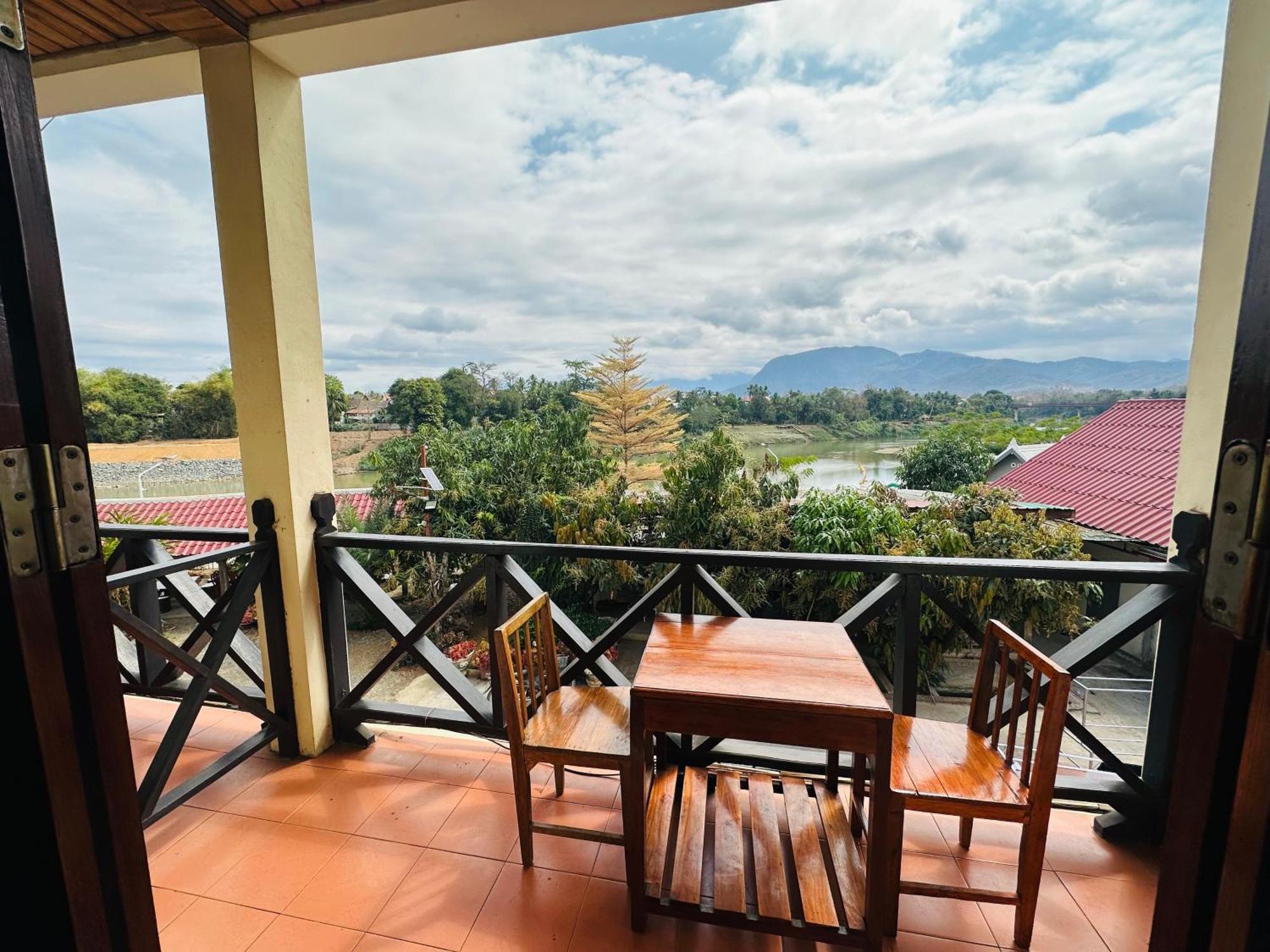 Kingkham Riverside Hotel Luang Prabang Exterior foto