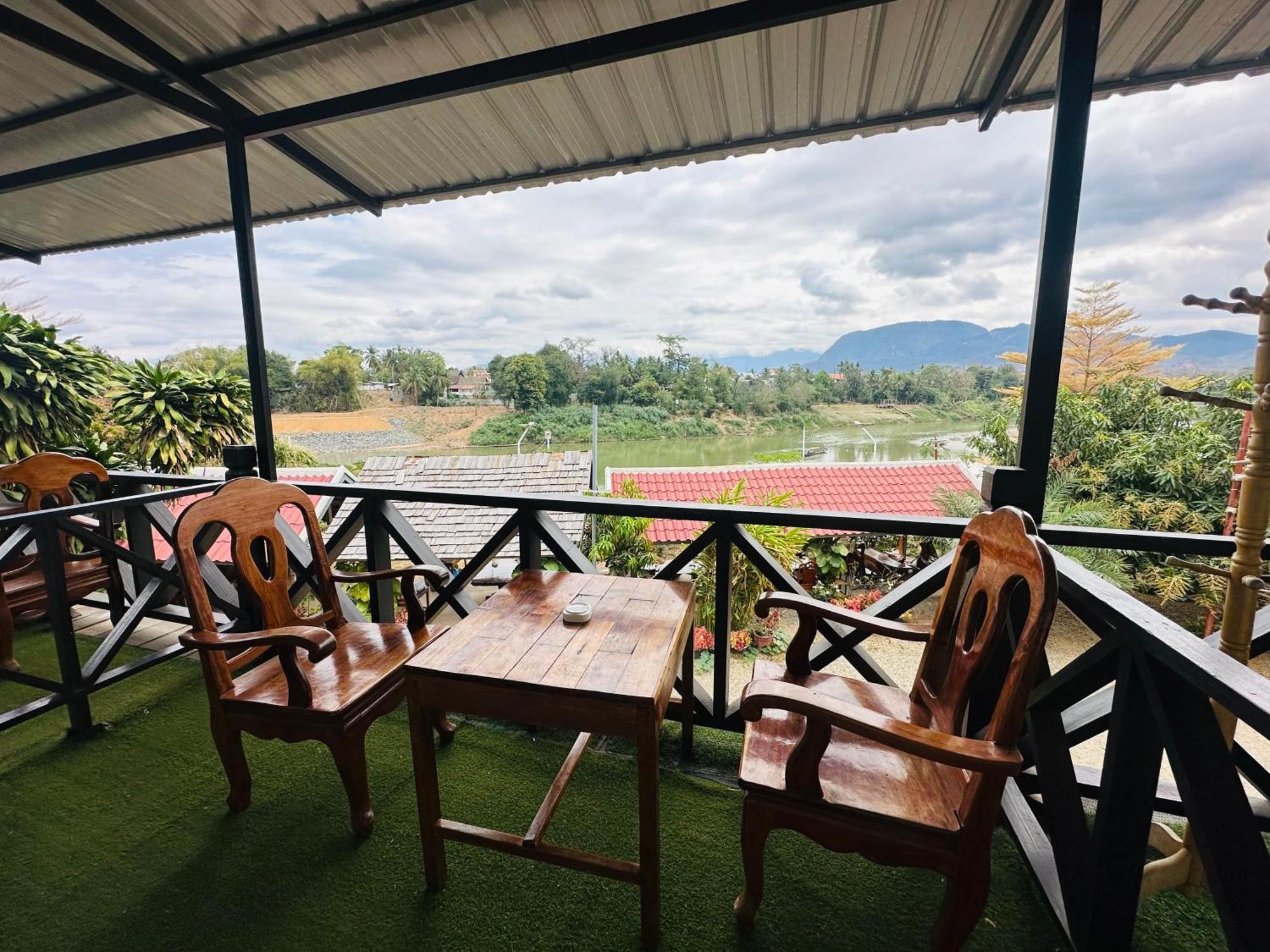 Kingkham Riverside Hotel Luang Prabang Exterior foto
