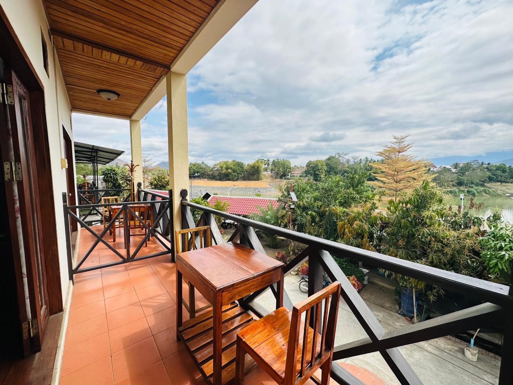 Kingkham Riverside Hotel Luang Prabang Exterior foto